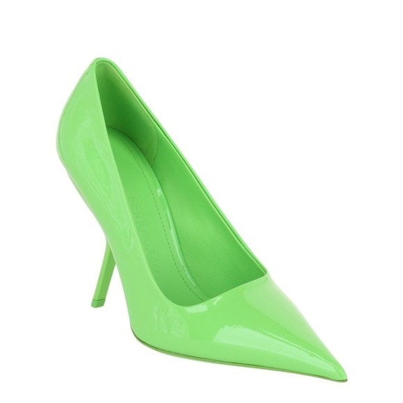 Ferragamo Eva X5 Pantent Leather Pumps - NWT - Picture 2 of 5